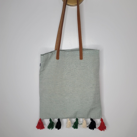 Secret language NWT boho fringe small tote bag purse size 13"×14.5" - Picture 3 of 6